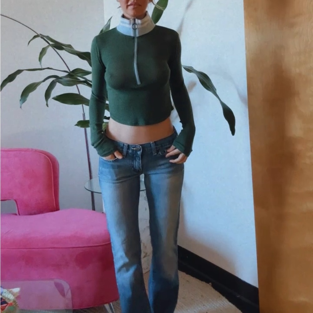 Abercrombie vintage denim. Low rise boot cut.
